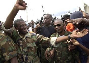 Guy Phillipe llamó el pueblo haitiano a Desobediencia