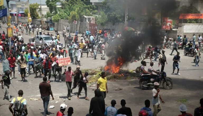 Imágenes de la huelga de tres días en Haití. Foto: fuente externa.