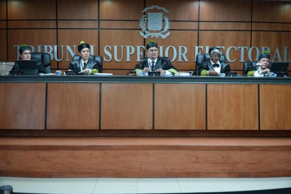 Jueces del Tribunal Superior Electoral. (Foto: fuente externa)