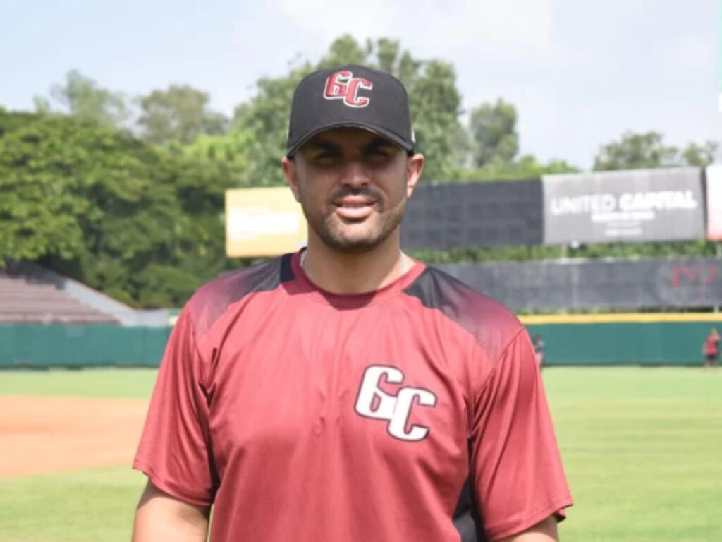 Wellington Cepeda y "Pipe" Urueta son reconocidos por la Lidom