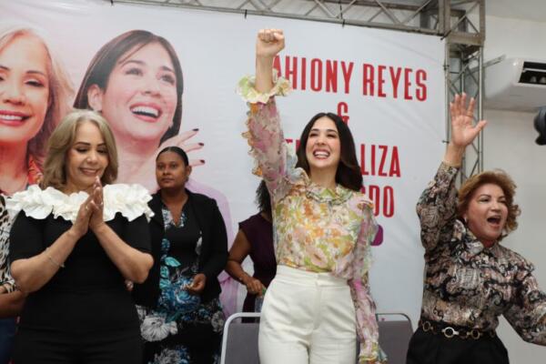 Nahiony Reyes llama a la mujer dominicana a ser parte activa de transformación.(Foto: Fuente externa).