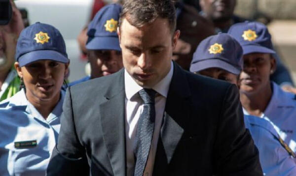 Oscar Pistorius sale de la cárcel casi once años después de matar a su novia. / Fuente externa.