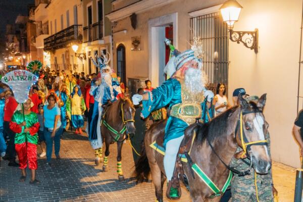 El desfile de los Reyes Magos es tradición en la Capital.
Foto: fuente externa