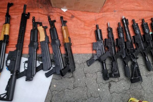 Gobierno dominicano niega rotundamente ser puente de trafico de armas hacia Haití. Fuente: externa.