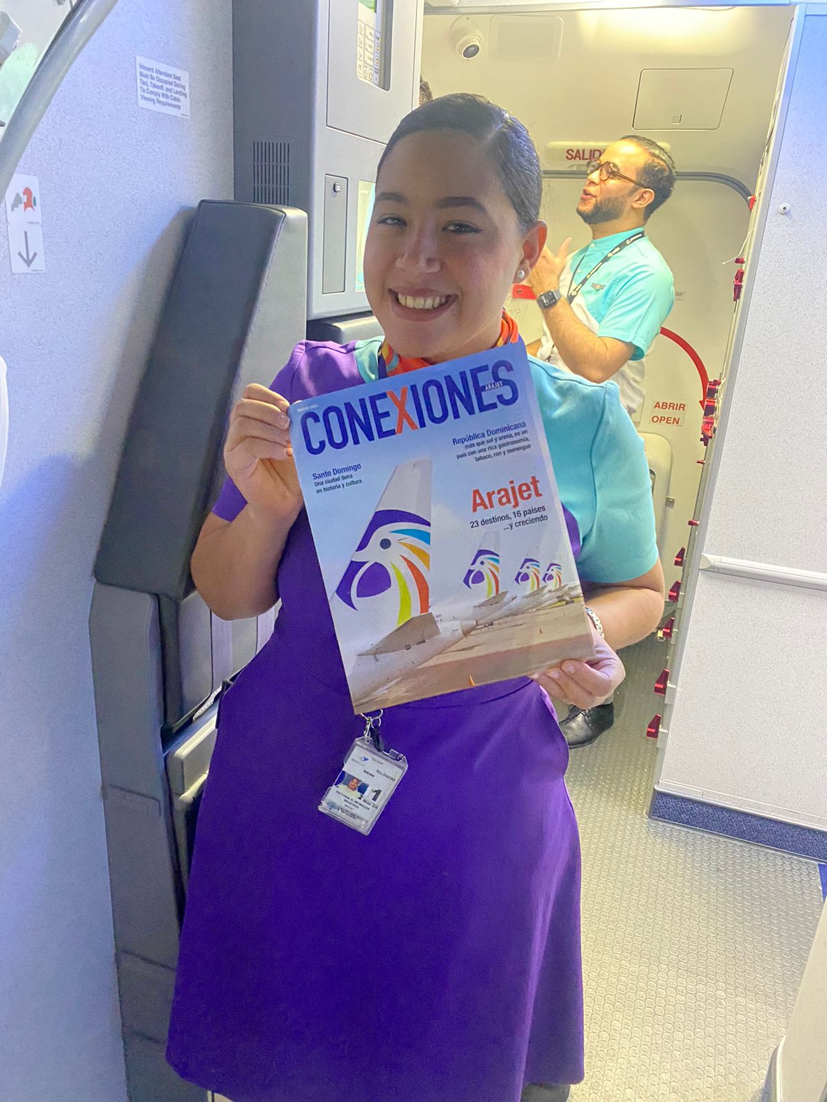 Arajet lanza la primera edición de su revista a bordo “Conexiones Arajet”      