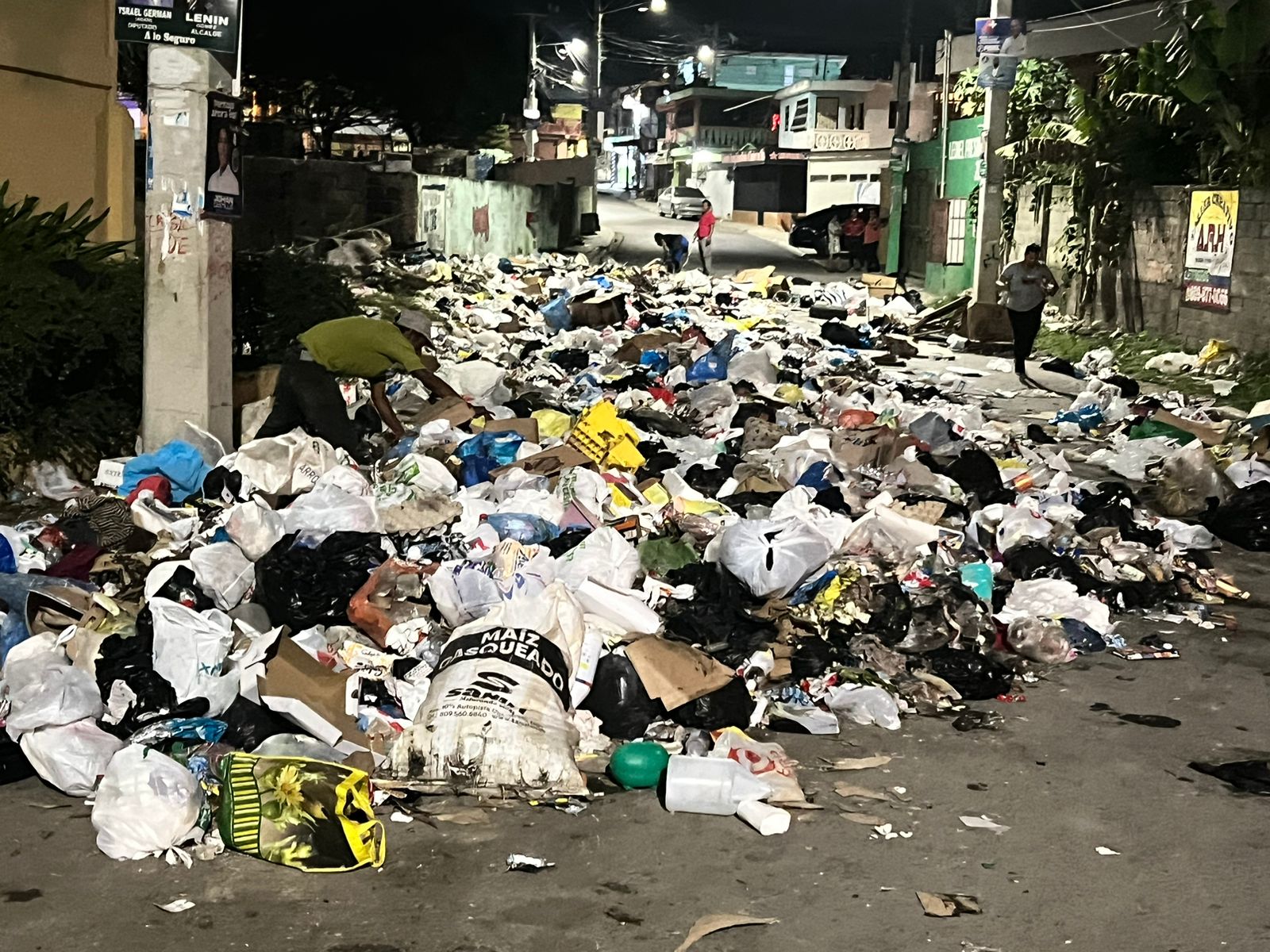 Denuncian que la basura arropa algunos sectores de Pantoja