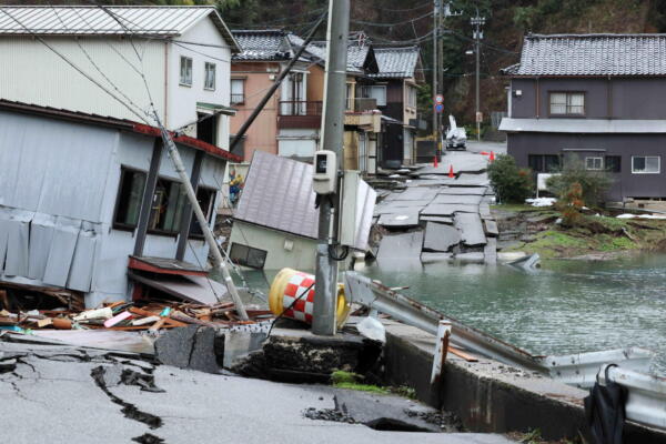 Se elevan a 206 los fallecidos tras terremoto de Japón. Fuente: externa.