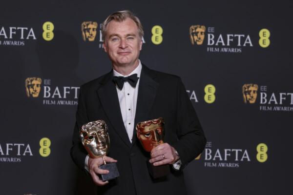 El cineasta británico-estadounidense, Christopher Nolan ganó el BAFTA a mejor director. Foto: Fuente Externa 