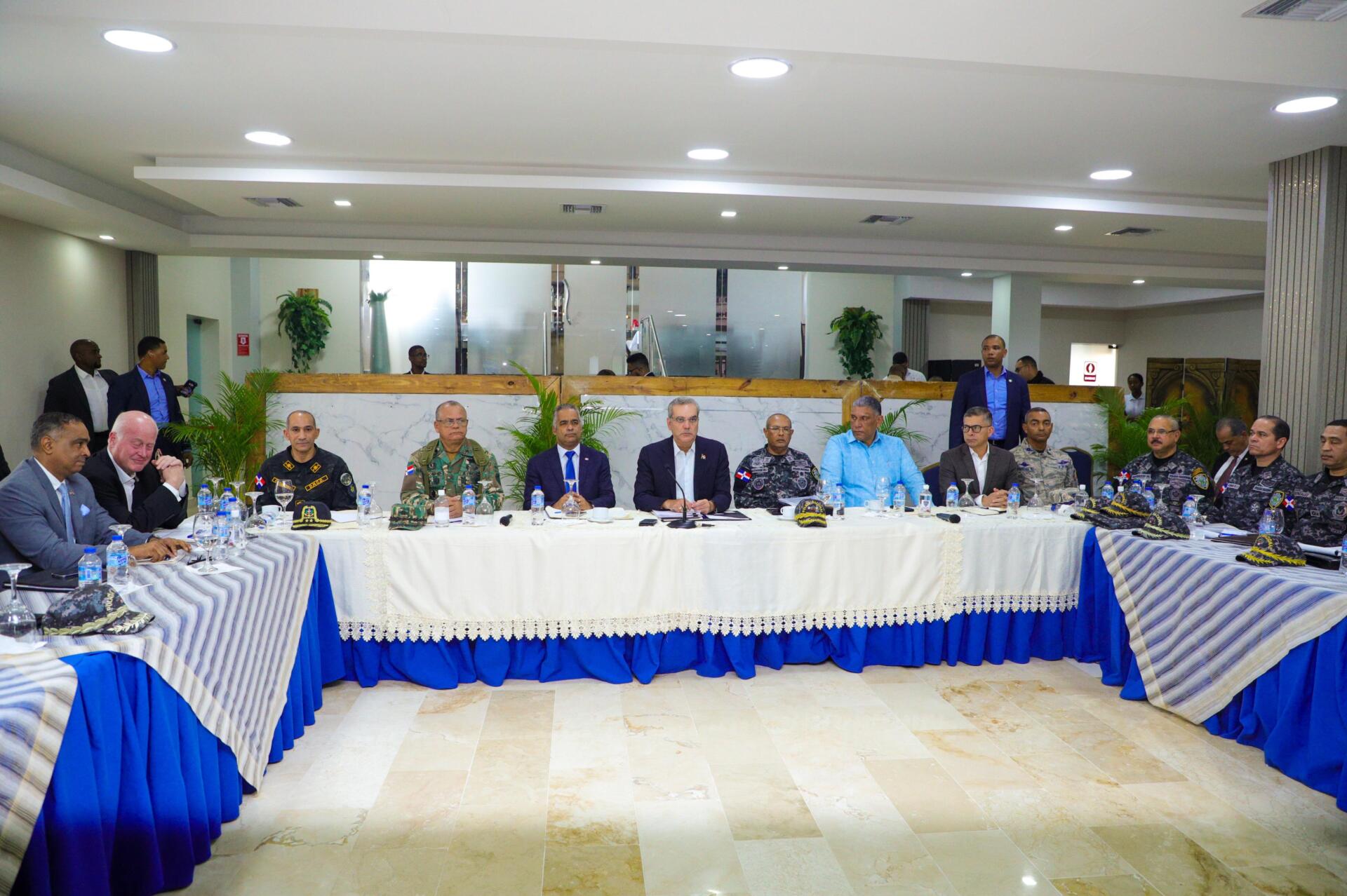 Presidente Abinader encabeza reunión: Plan Seguridad Ciudadana