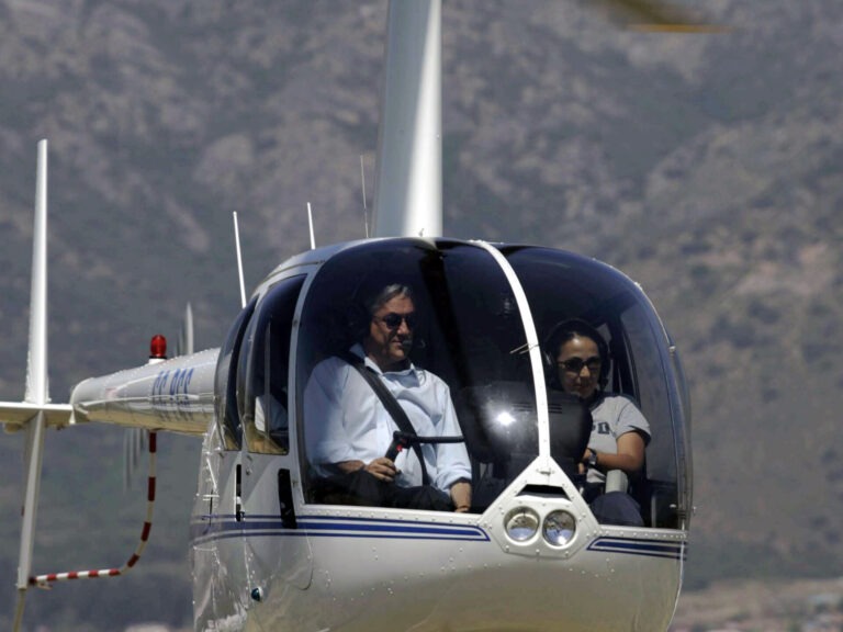 Sebastián Piñera, un aficionado de pilotar helicópteros que había pasado por varios sustos