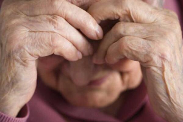 En el país hay un millón 200 mil personas de 65 años o más y el 50 % son vulnerables. Foto: Fuente Externa 