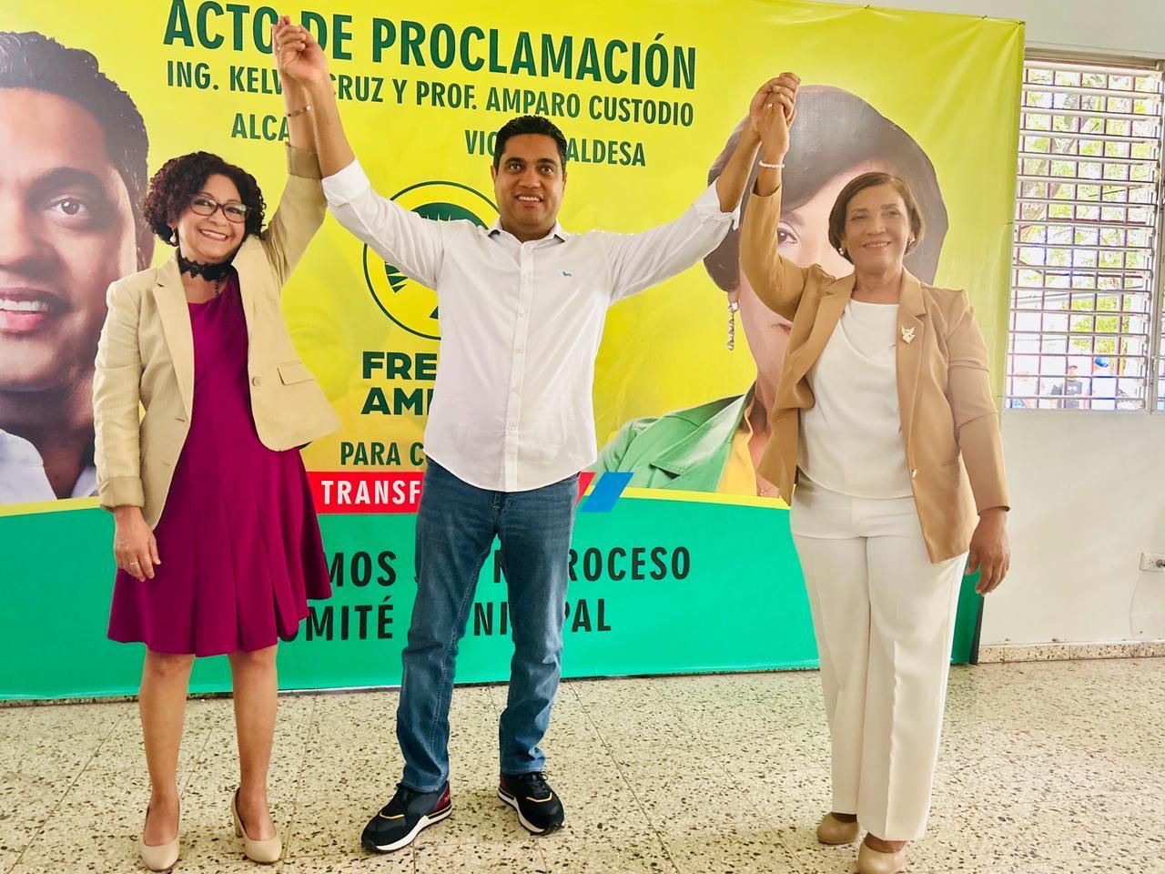 Frente Amplio presenta como candidato al Ayuntamiento de La Vega a Kevi Creuz