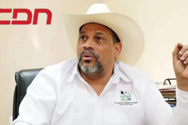 Alcalde de Dajabón, Santiago Riverón, pidió excusa luego de marcharse de reciente sesión en el Concejo Municipal