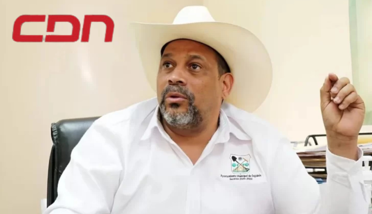 Alcalde de Dajabón, Santiago Riverón, pidió excusa luego de marcharse de reciente sesión en el Concejo Municipal