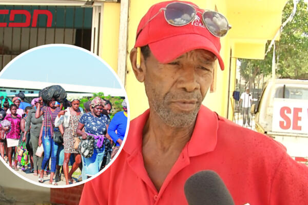 Residentes en Fiusa en contra de que acojan haitianos en RD. Foto CDN Digital