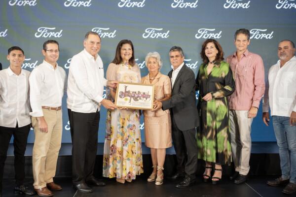 Estrellas Ford Territory Una iniciativa que reconoce a destacadas personalidades de la sociedad dominicana.