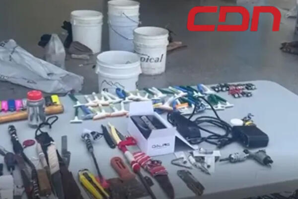 Encontraron drogas, arma de fabricación casera, celulares, cuchillos entre otros objeto en CCR la Isleta de Moca