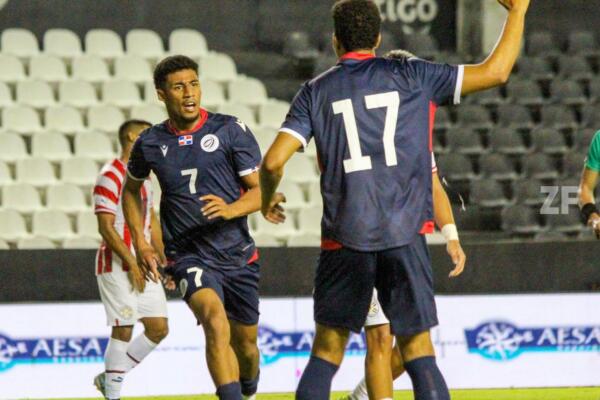 Con esta victora la República Dominicana divide en la serie de dos partidos amistosos contra la selección de Paraguay en Asunción.