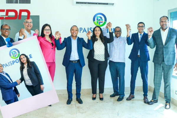 País Posible respalda apoyo a la actual senadora por Azua, Lia Díaz. Foto CDN Digital