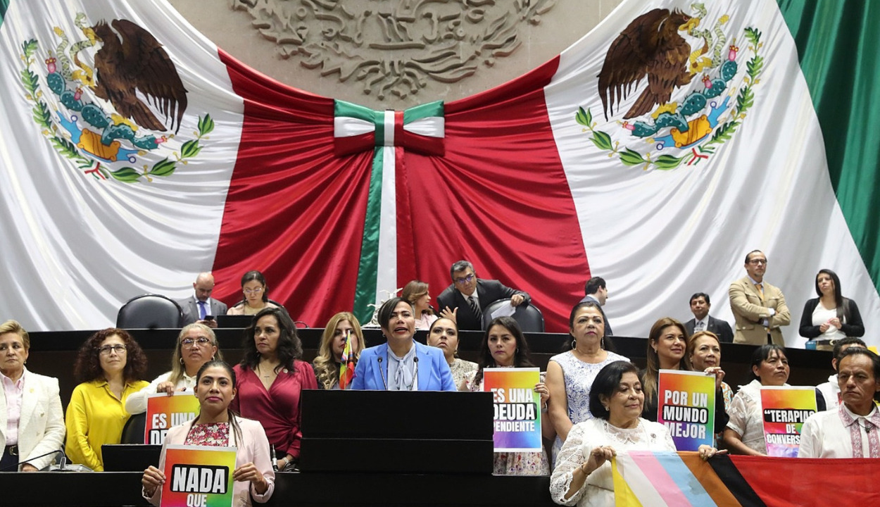 Prohíben terapias de reconversión en México