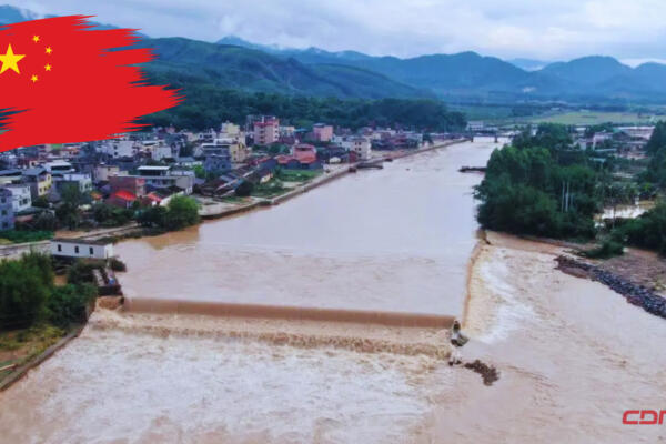 Calles inundadas tras fuertes lluvias en China. Foto: Fuente externa  