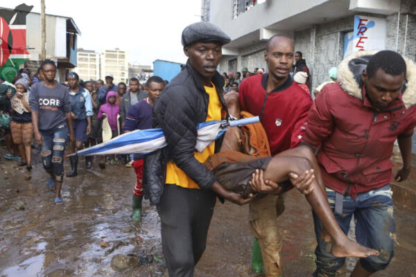 Más de 110 personas fueron rescatadas del barro tras reventar los muros de una presa en el sur de Kenia. Foto: Fuente externa 