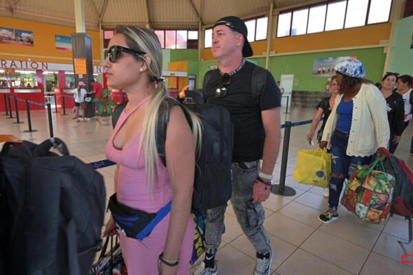 Los ciudadanos cubanos que se encontraban varados en Haití. Foto: Fuente externa 