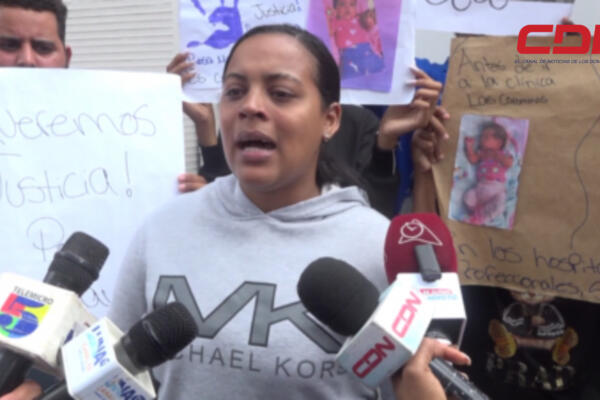 Familiares piden justicia por muerte de recién nacida. Foto CDN Digital