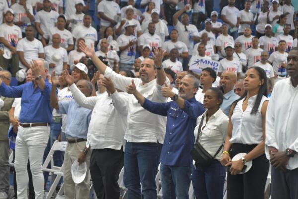 Alberto Rodríguez recibe respaldo de cientos de atletas, técnicos y cronistas del movimiento deportivo que dirige
