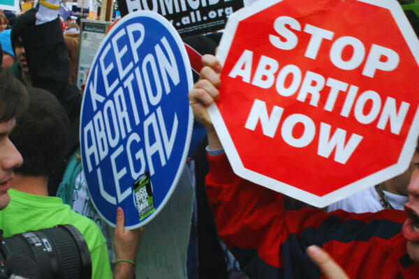 Activistas a favor y en contra del aborto se manifiestan en EE.UU. Foto: Fuente externa 