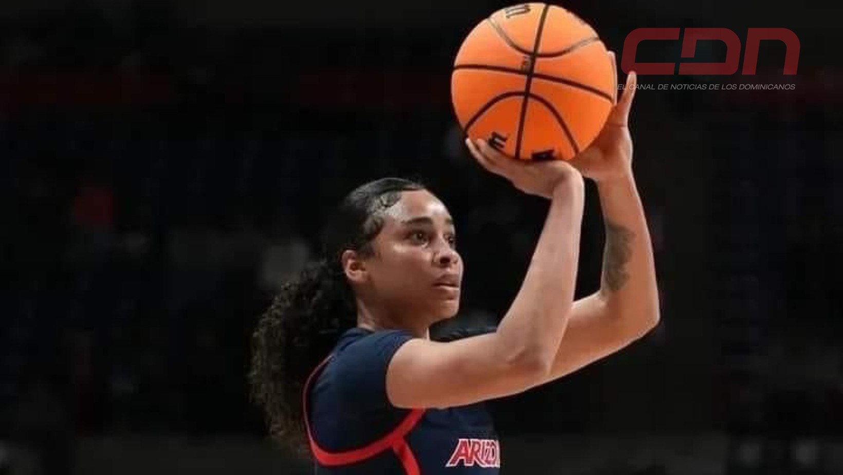 Esmery Martínez lista para hacer historia en el Draft de la WNBA