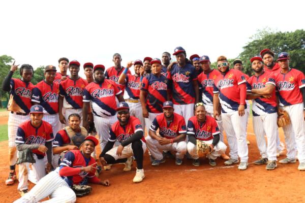 La O&M Este supera 6 por 3 a los Bravos de San Luis del Torneo Béisbol Superior de la Provincia de Santo Domingo