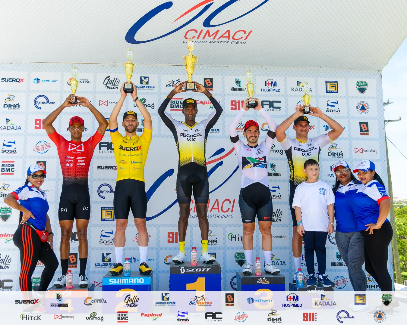 Capellán y Maldonado ganan 3era Ciclismo Máster del Cibao
