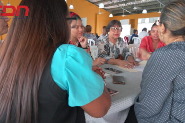 La actividad estuvo dirigida por el coordinador de la Unidad Curricular y Gestión Pedagógica Freddy Guzmán. Foto CDN Digital