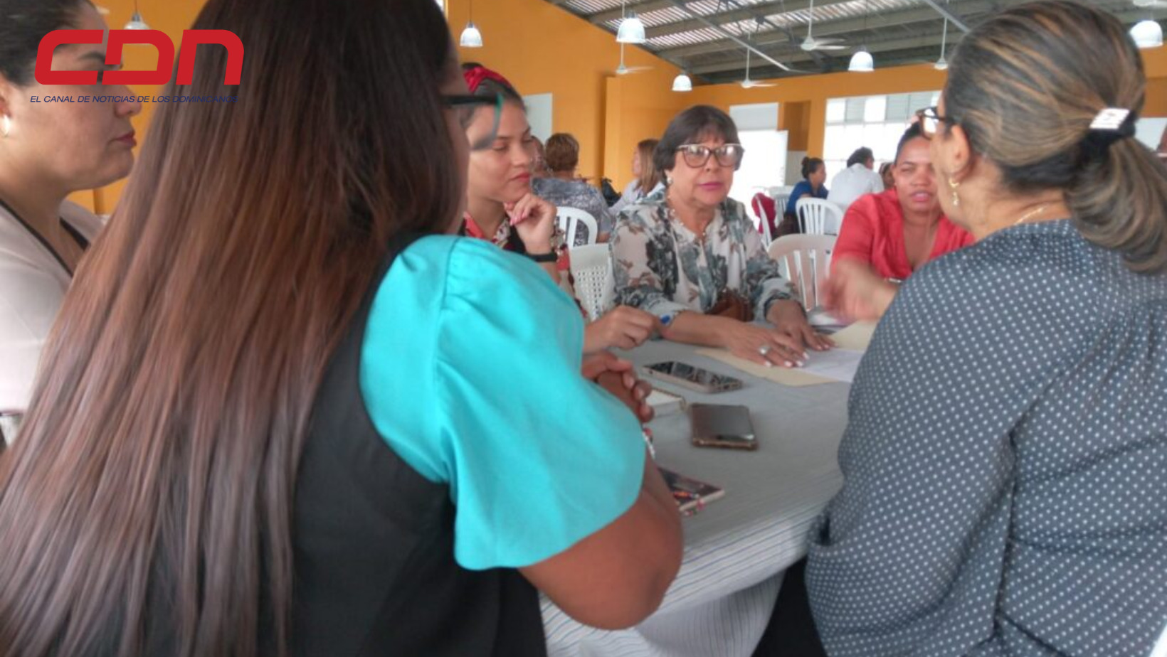 La actividad estuvo dirigida por el coordinador de la Unidad Curricular y Gestión Pedagógica Freddy Guzmán. Foto CDN Digital