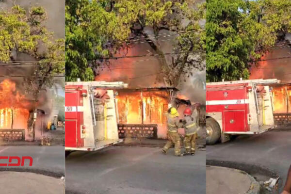 Incendio reduce a cenizas un repuesto en San Juan de la Maguana. (Foto: fuente externa)
