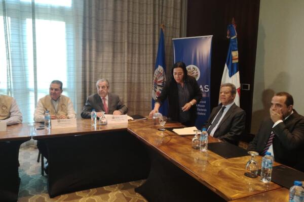 Leonel manifestó su preocupación sobre elecciones a la OEA. Foto fuente externa