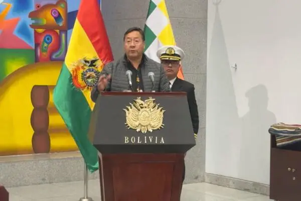 El presidente Luis Arce ofrece un discurso a la nación tras neutralizar el golpe en Bolivia