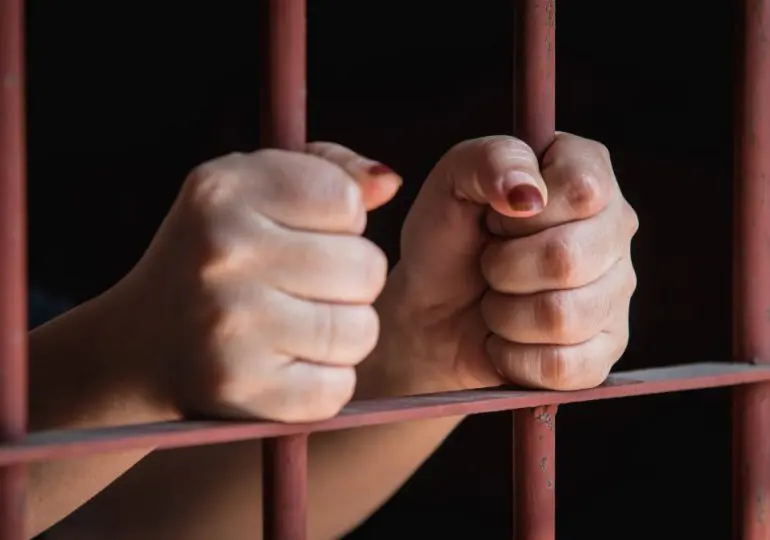 Solicitan prisión preventiva contra dos mujeres por tentativa de asesinato en las inmediaciones del Palacio de Justicia