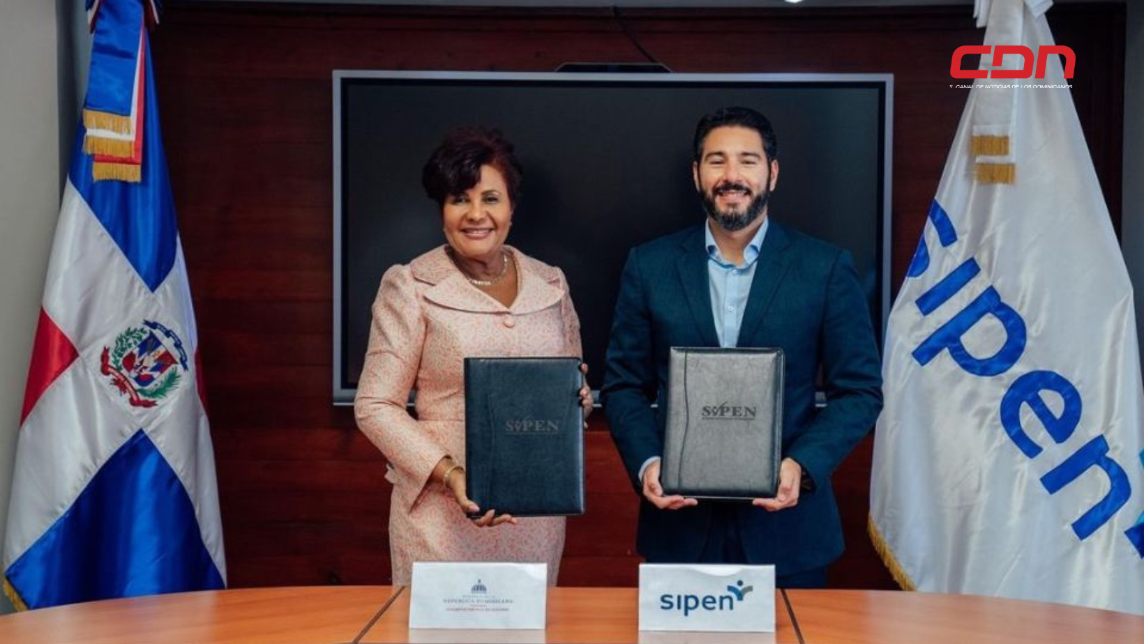 Firman acuerdo para Proteger afiliados de la Seguridad Social