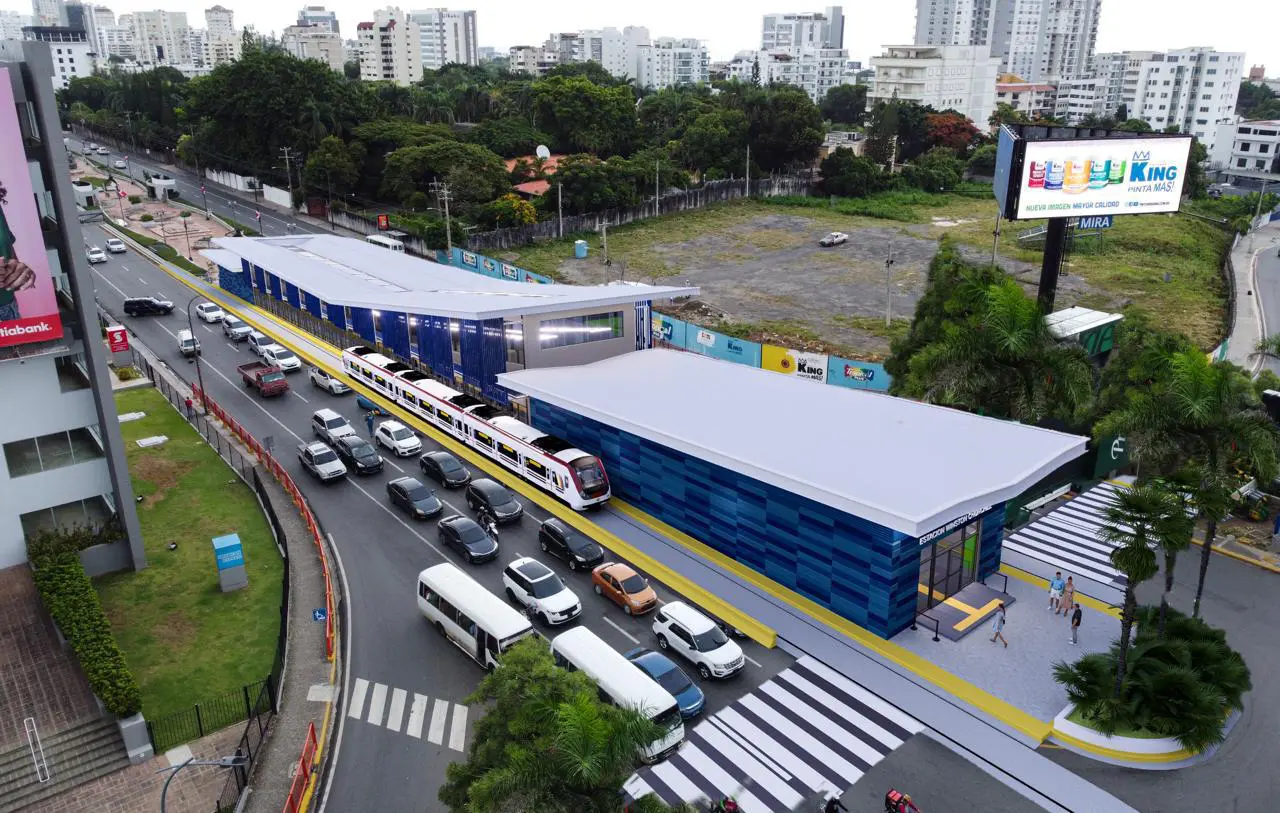 Gobierno convoca a licitaci贸n para Tren Metropolitano de Santo Domingo