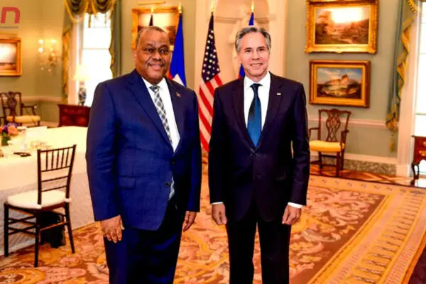 Antony Blinken y primer ministro de Haití Garry Conille.