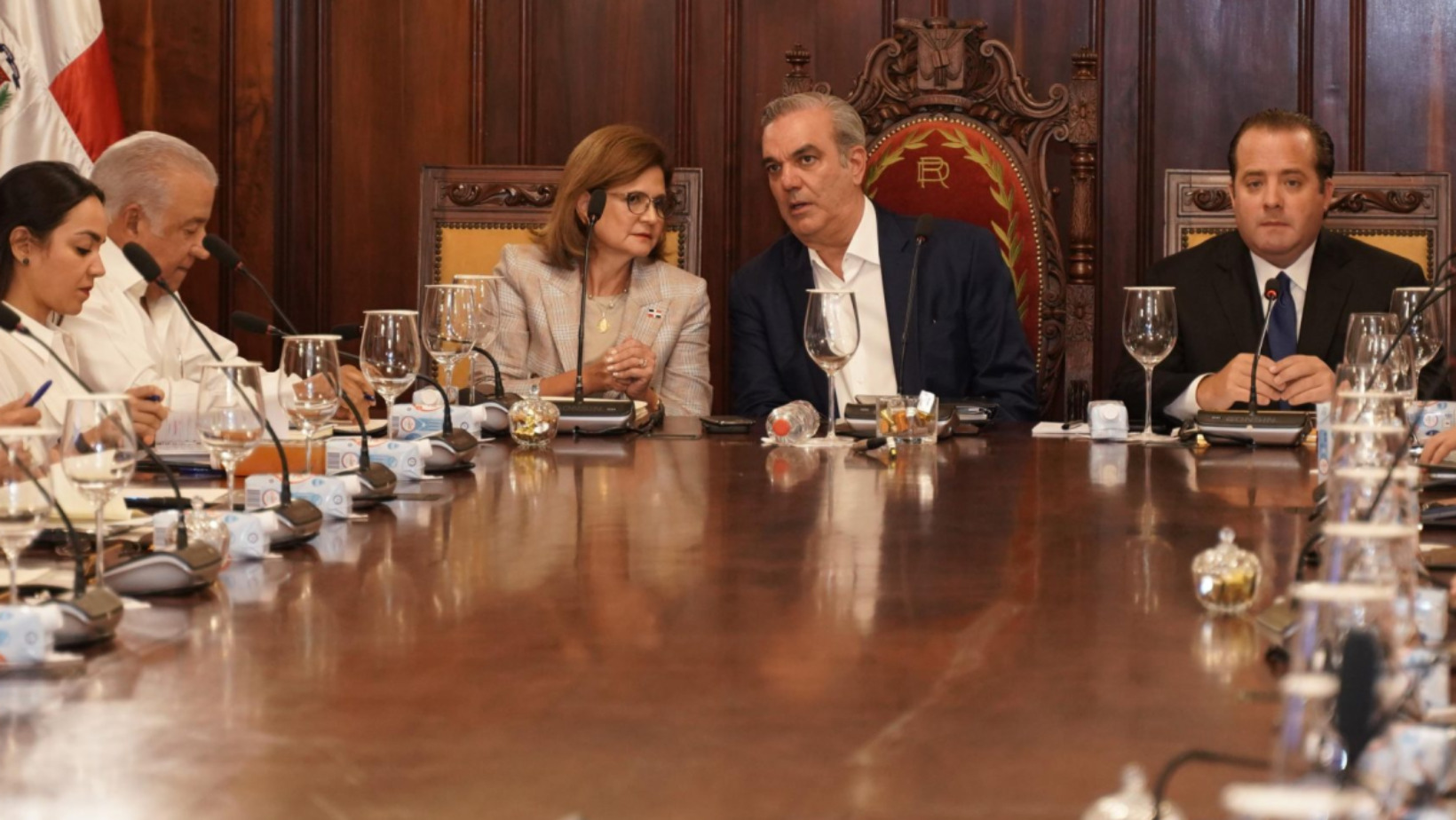 Presidente Abinader encabeza primer Consejo de Ministros