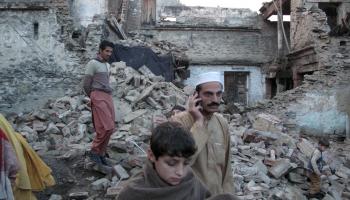 Al menos 1.030 muertos y 1.500 heridos por el terremoto de 5,9 en Afganistán