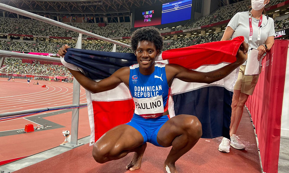 Marileidy Paulino, volvió a mostrarse como más fuerte en vuelta al estadio tras imponerse este domingo en la final de los 400 metros