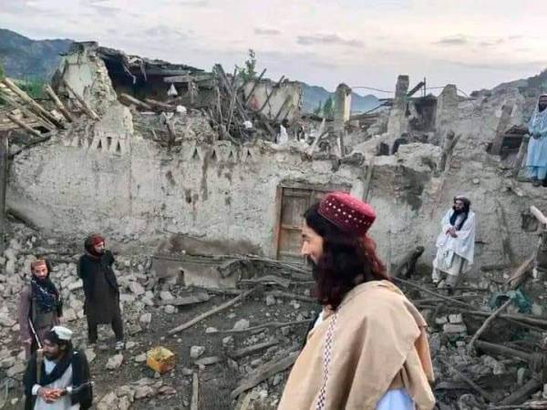 EE.UU. baraja opciones para ayudar a damnificados por terremoto en Afganistán
