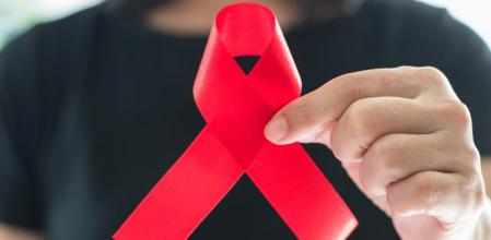 Las muertes anuales por sida bajan un 5,7 %, pero la lucha global se debilita