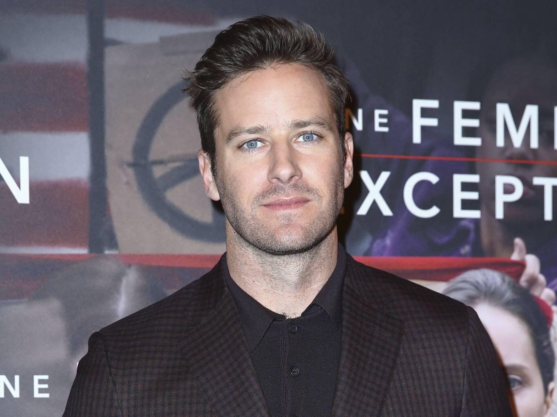 Armie Hammer, actor acusado de canibalismo, estaría en isla del Caribe
