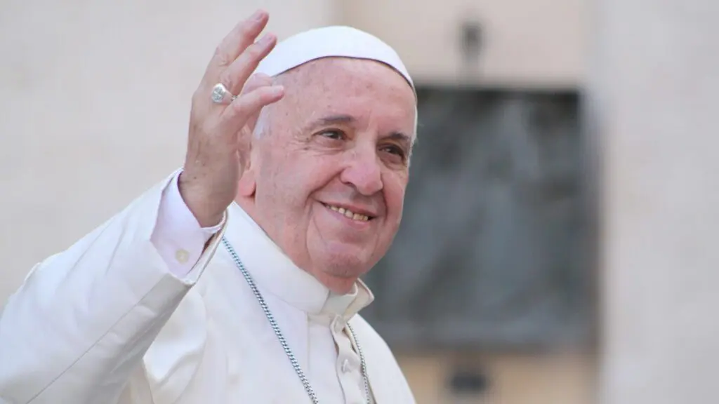 El papa: el mundo necesita una paz no basada en armamentos