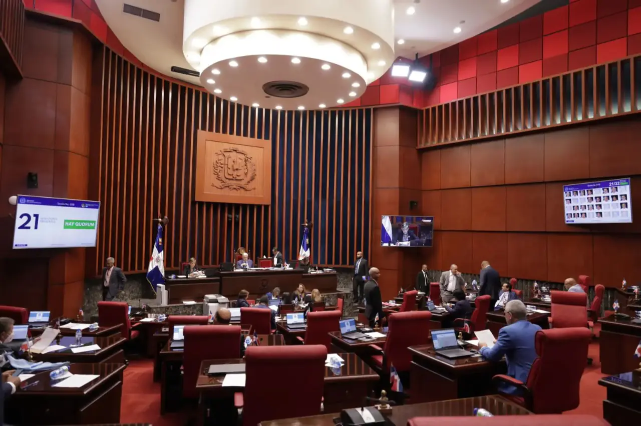 Senado aprueba a unanimidad Ley de Extinción de Dominio